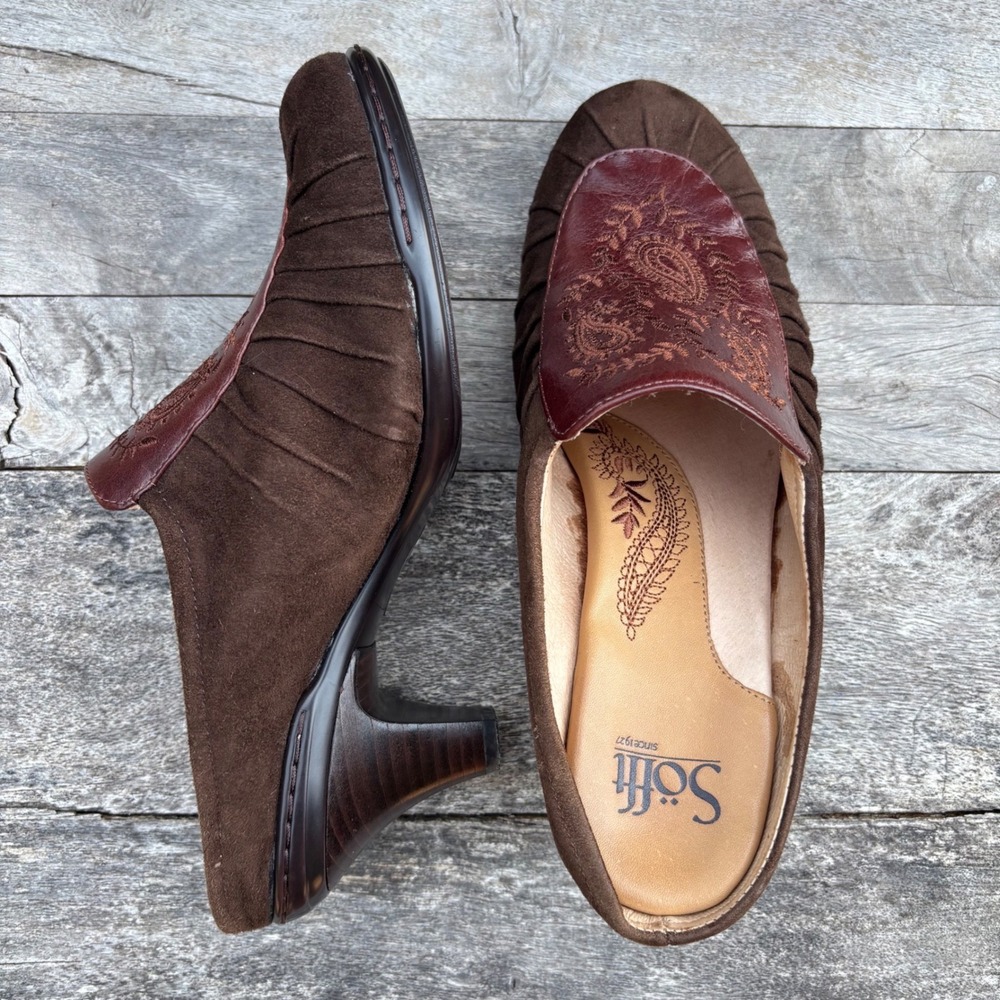 Brown Suede Tooled Leather Paisley Round Toe Slip On Regency Mules Size 7W - Picture 2 of 10